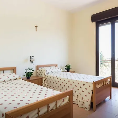 Panzió Betfage Oasi Di Misericordia *