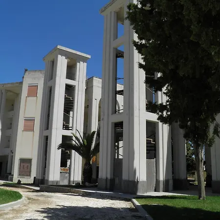 Betfage Oasi Di Misericordia Panzió