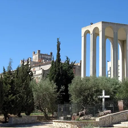 Betfage Oasi Di Misericordia Panzió Szirakúza
